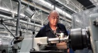 新时代 · 最强音 | 大国工匠“给导弹安个家”